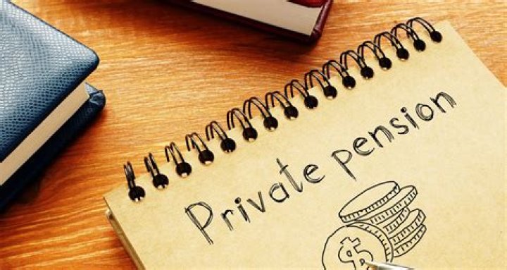 Do private pensions transfer to spouse on death?